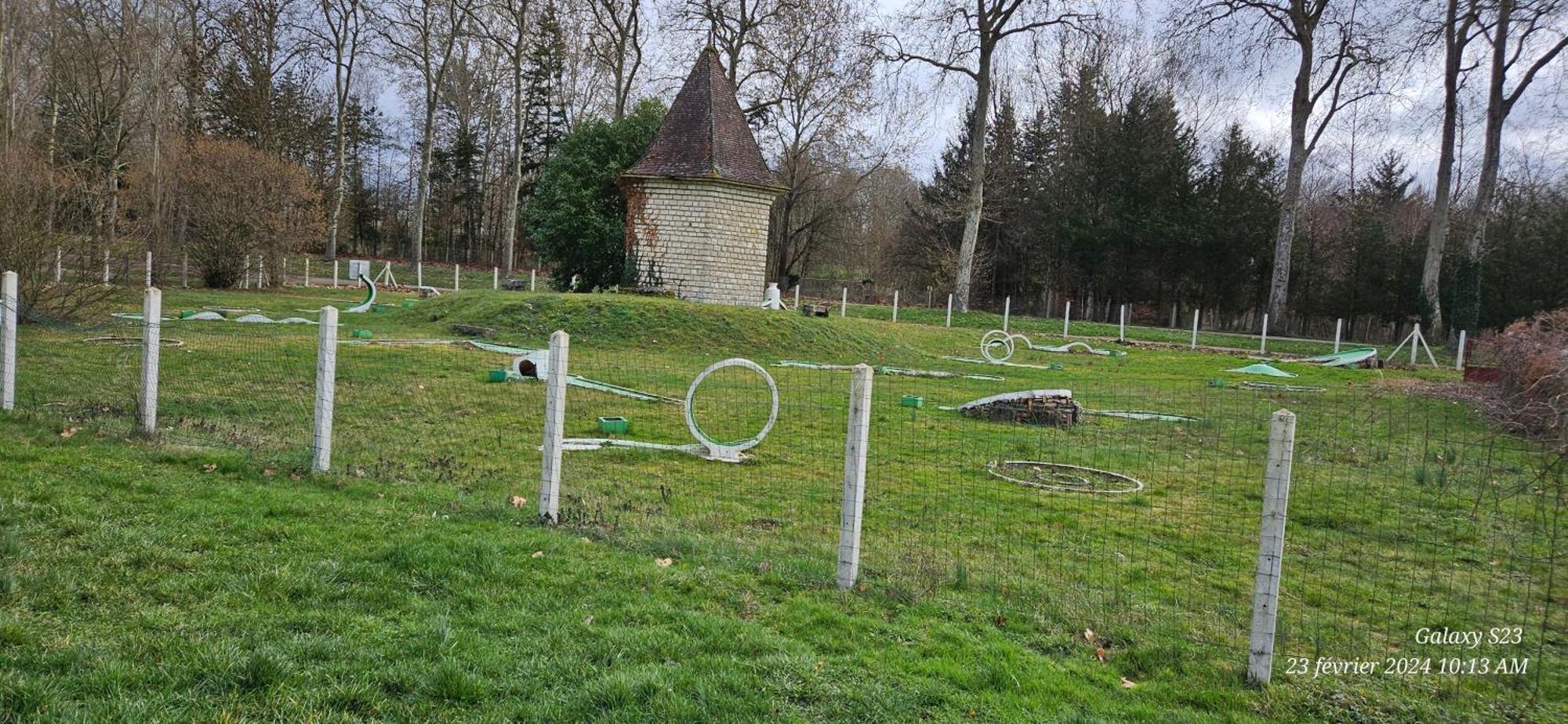 Pavillon Avec Jardin Clos Au Bord De L'Yonne Coulanges-sur-Yonne 외부 사진